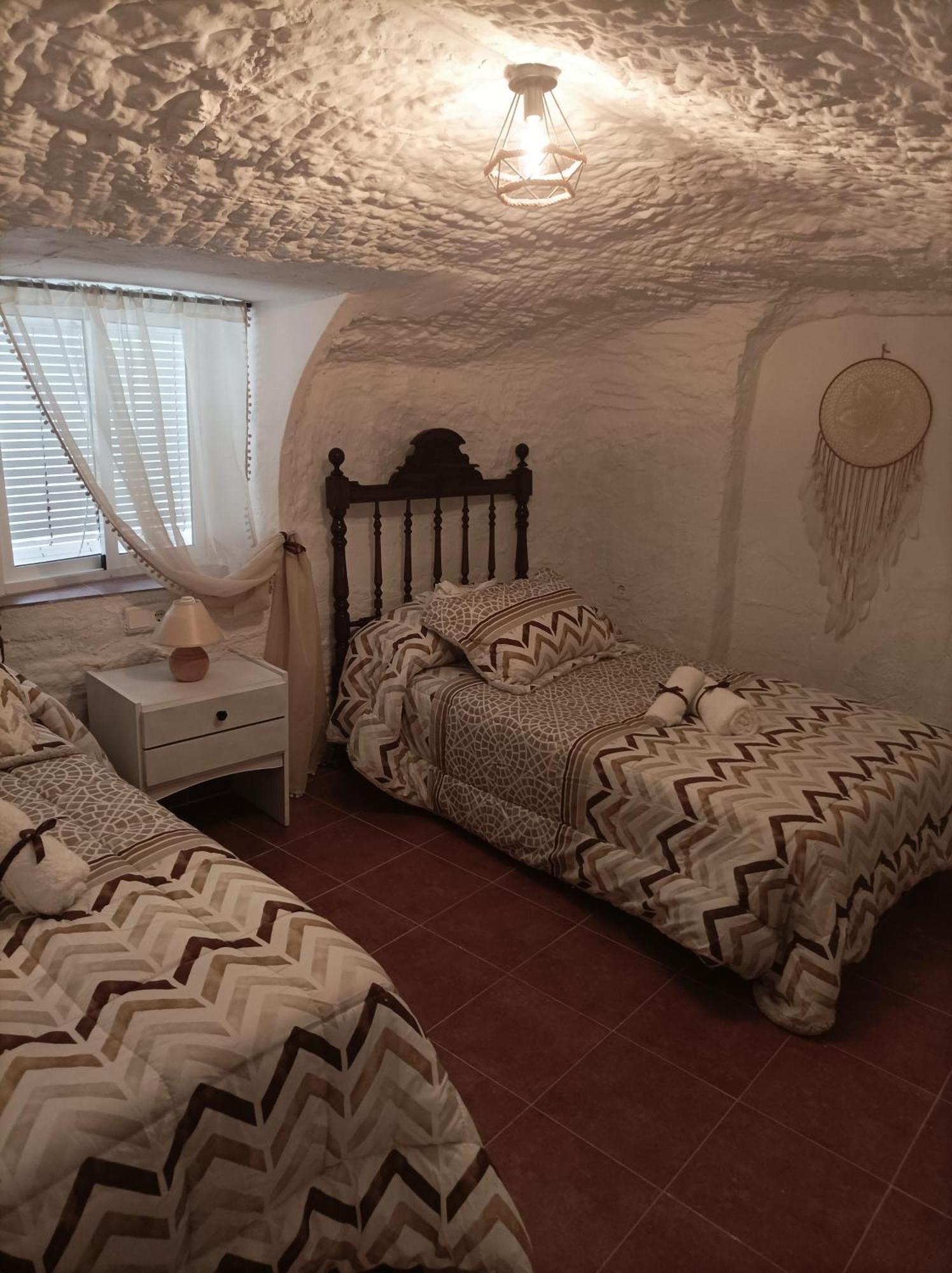 Cueva La Trapera Konuk evi Benamaurel Dış mekan fotoğraf